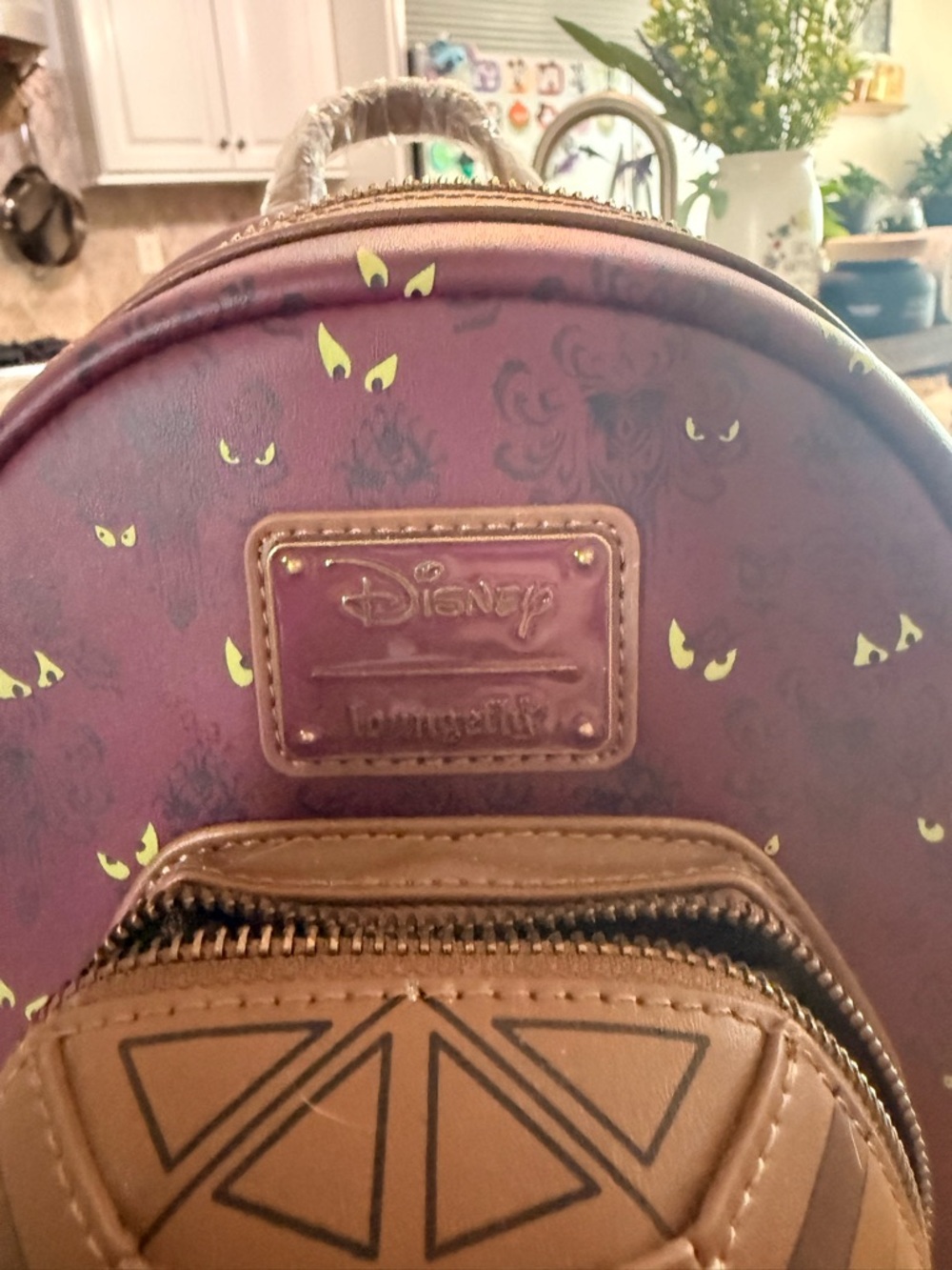 Disney x Loungefly Haunted Mansion Stretching Room - Burgundy & Brown - Picture 9 of 9